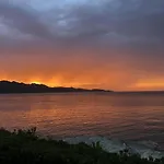 Maison Pieds Dans L Eau St Florent * サン・フロラン