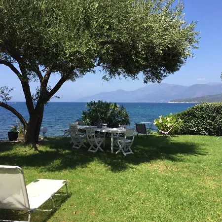 Maison Pieds Dans L Eau St Florent *