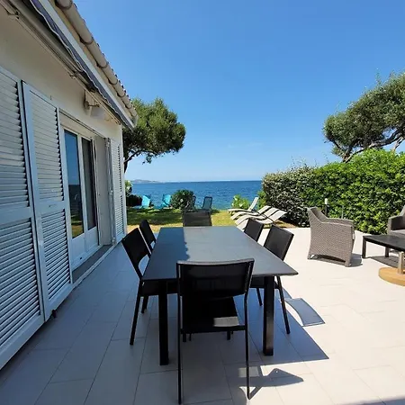 Дом отдыха Maison Pieds Dans L Eau St Florent