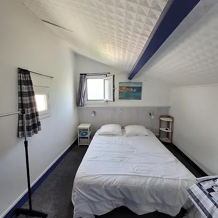 Holiday home Maison Pieds Dans L Eau St Florent Saint-Florent (Corsica)