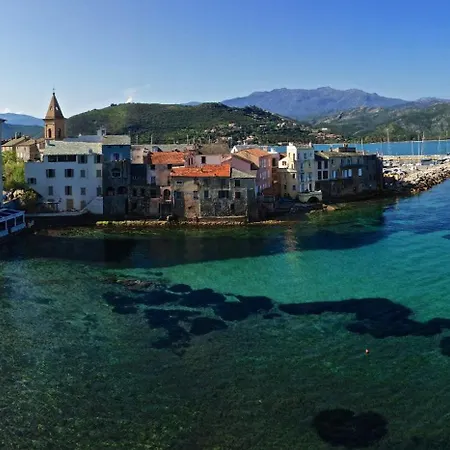 Maison Pieds Dans L Eau St Florent Дом отдыха